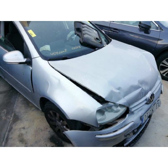 volkswagen golf v berlina (1k1) del año 2007