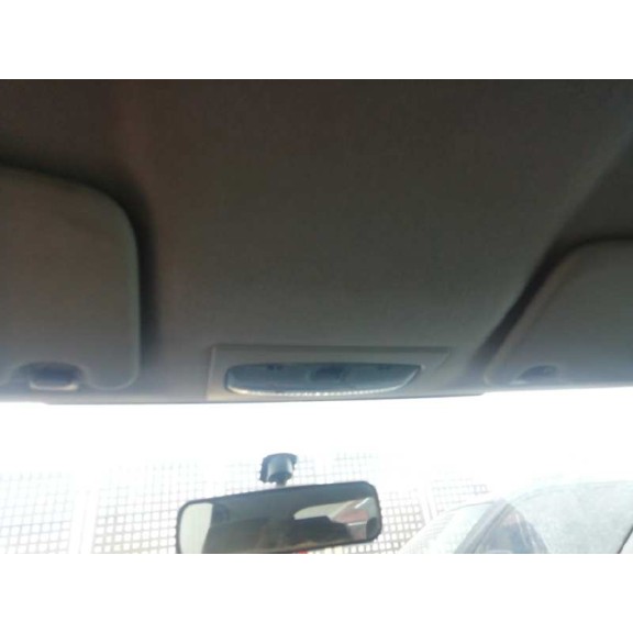 ford focus berlina (cap) del año 2004