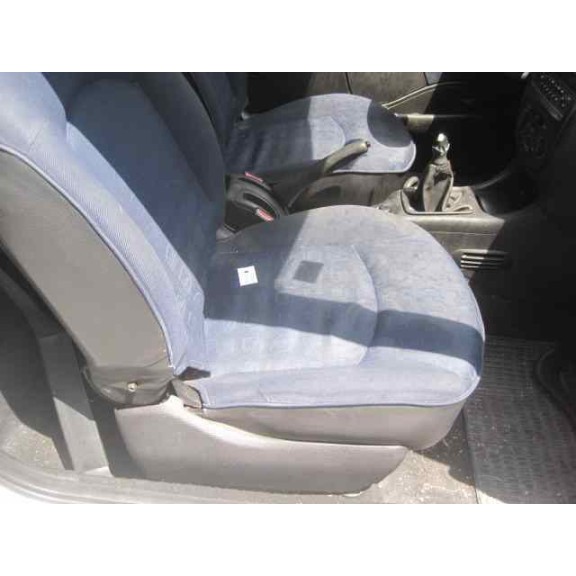 peugeot 206 berlina del año 2002