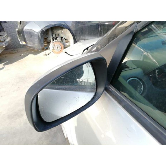 suzuki swift berlina (mz) del año 2005