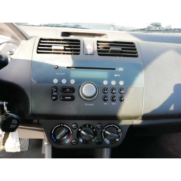 suzuki swift berlina (mz) del año 2005