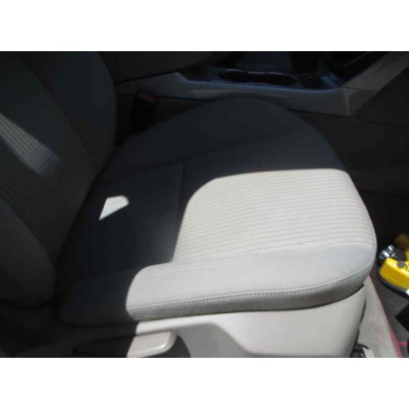 ford c-max del año 2010