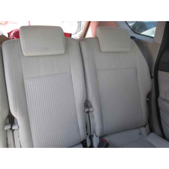 ford c-max del año 2010