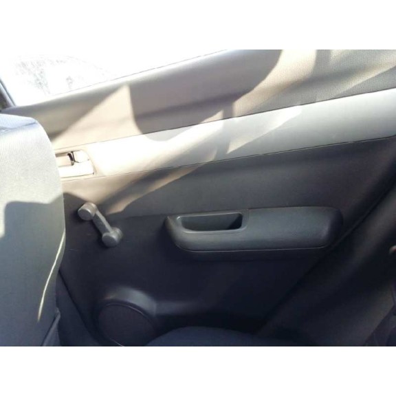 suzuki swift berlina (mz) del año 2005