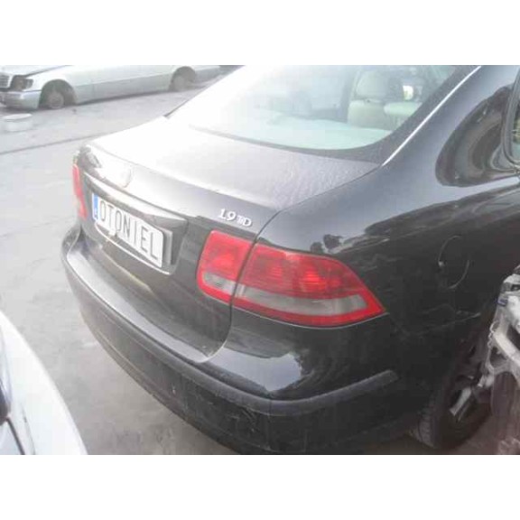 saab 9-3 berlina del año 2006