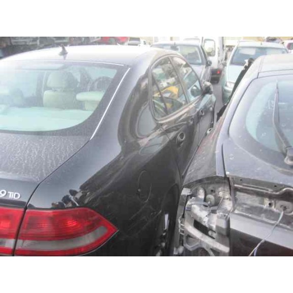 saab 9-3 berlina del año 2006