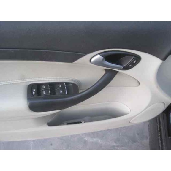 saab 9-3 berlina del año 2006