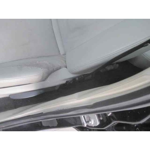 saab 9-3 berlina del año 2006