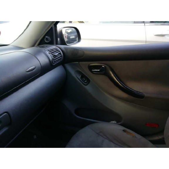 seat leon (1m1) del año 2002