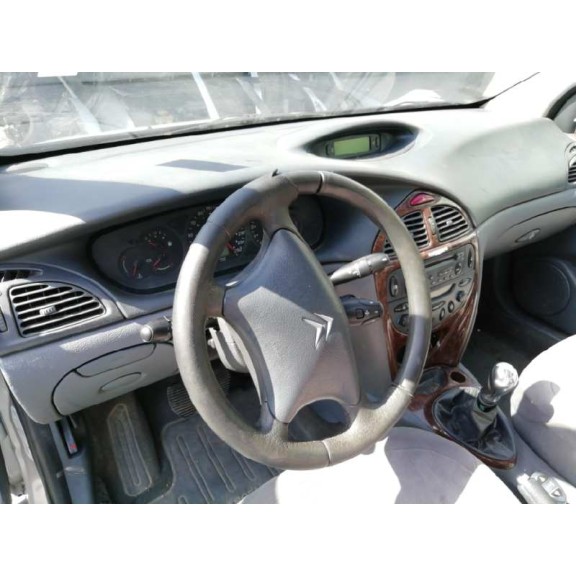 citroën c5 berlina del año 2001