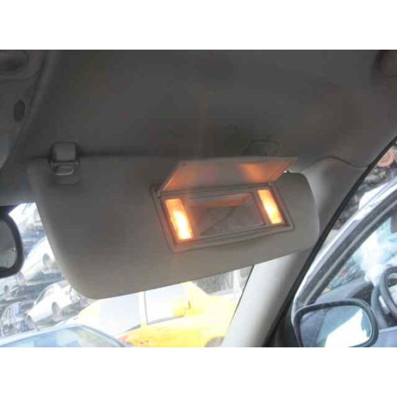 saab 9-3 berlina del año 2006