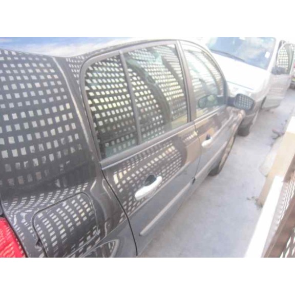 renault megane ii berlina 5p del año 2006