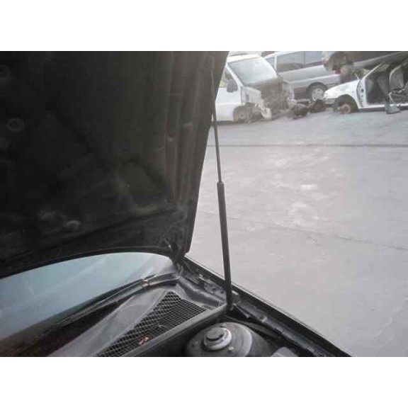 saab 9-3 berlina del año 2006