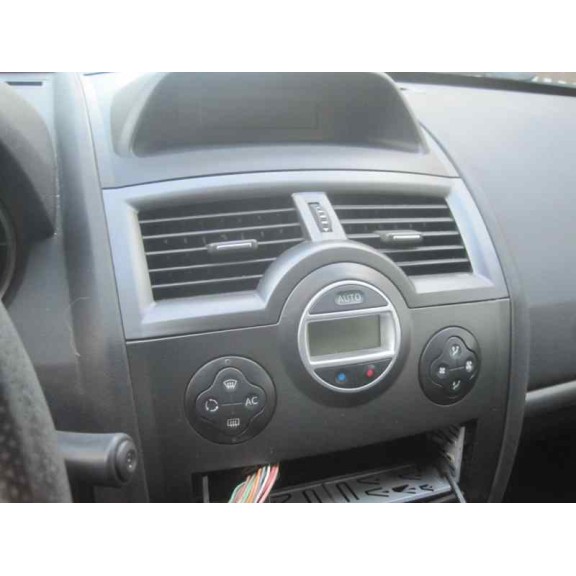 renault megane ii berlina 5p del año 2006