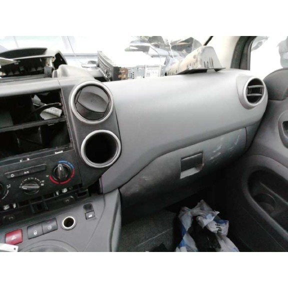 peugeot partner kombi del año 2013