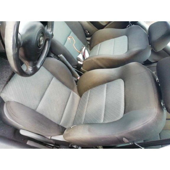 seat toledo (1m2) del año 2003