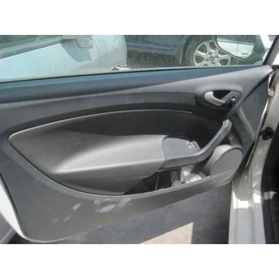 seat ibiza sc (6j1) del año 2009