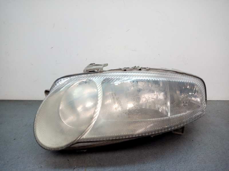 Recambio de faro izquierdo para alfa romeo 147 (190) 1.9 jtd distinctive referencia OEM IAM 468261960 0301186201 