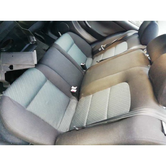 seat toledo (1m2) del año 2003