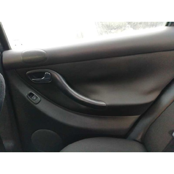 seat toledo (1m2) del año 2003