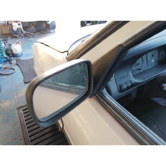 skoda felicia berlina ( 791) del año 1999