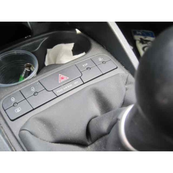 seat ibiza sc (6j1) del año 2009