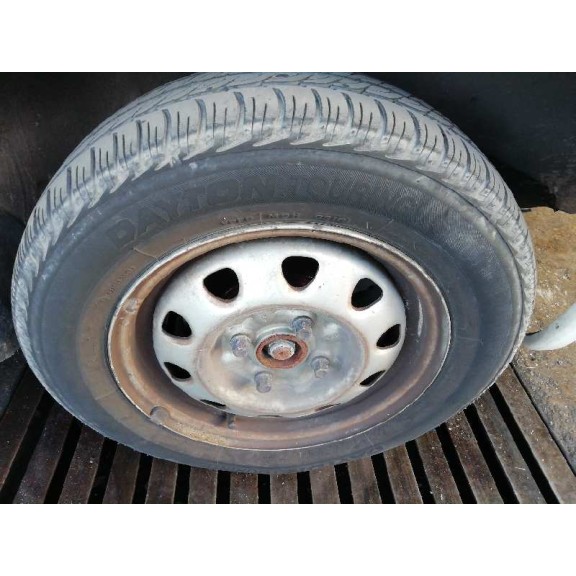 skoda felicia berlina ( 791) del año 1999