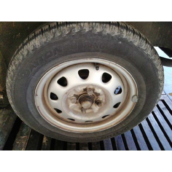 skoda felicia berlina ( 791) del año 1999