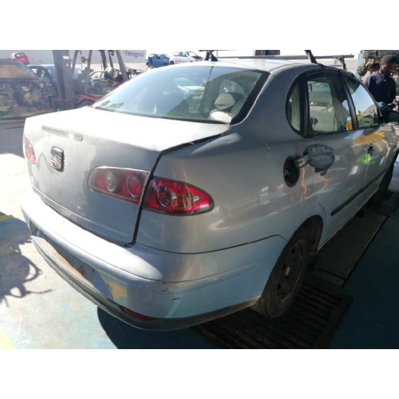 seat cordoba berlina (6l2) del año 2004