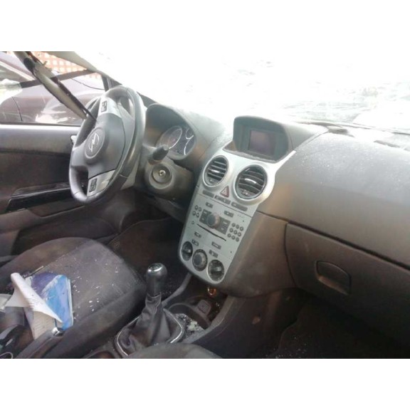 opel corsa d del año 2012