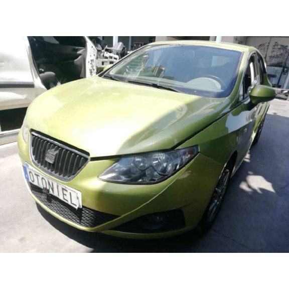 seat ibiza (6j5) del año 2008