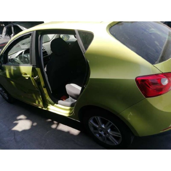 seat ibiza (6j5) del año 2008