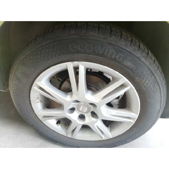 seat ibiza (6j5) del año 2008