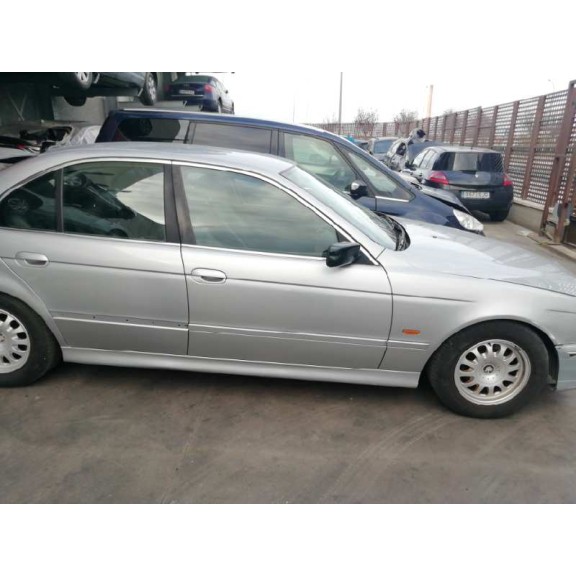 bmw serie 5 berlina (e39) del año 2003