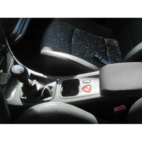 renault laguna ii grandtour (kg0) del año 2005