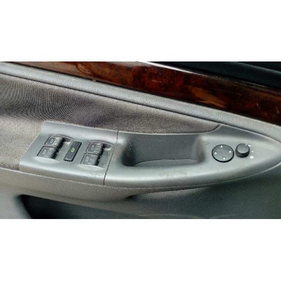 audi a4 berlina (b5) del año 2000