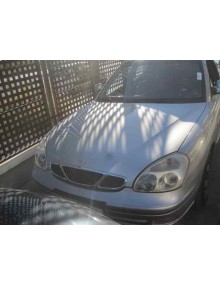 daewoo nubira berlina del año 2000 2