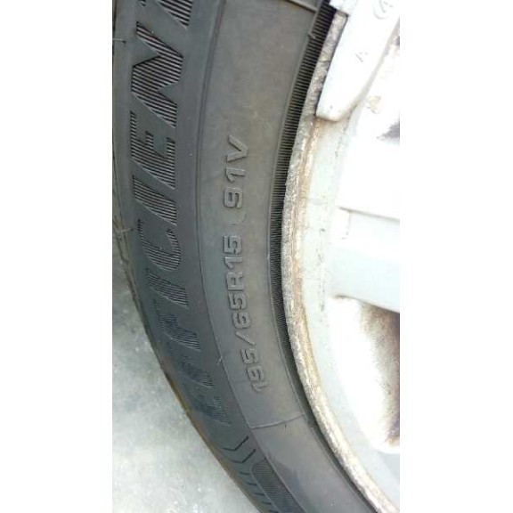 audi a4 berlina (b5) del año 2000