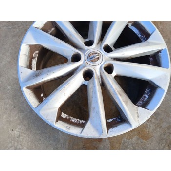 Recambio de llanta para nissan qashqai i (j10, nj10) 1.5 dci referencia OEM IAM 7JX17 X1 4EA1A
