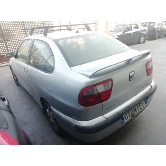 seat cordoba berlina (6k2) del año 2002