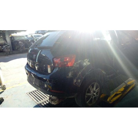 seat ibiza (6j5) del año 2010