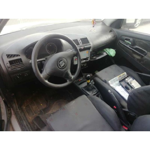 seat cordoba berlina (6k2) del año 2002