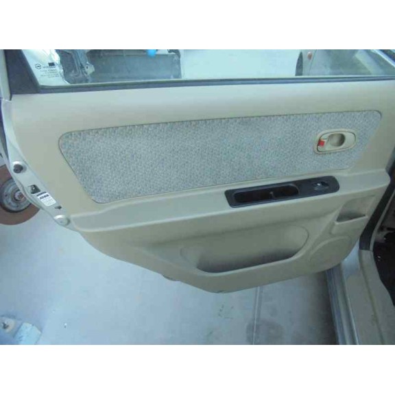 kia carens del año 2000