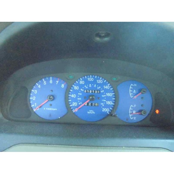 kia carens del año 2000