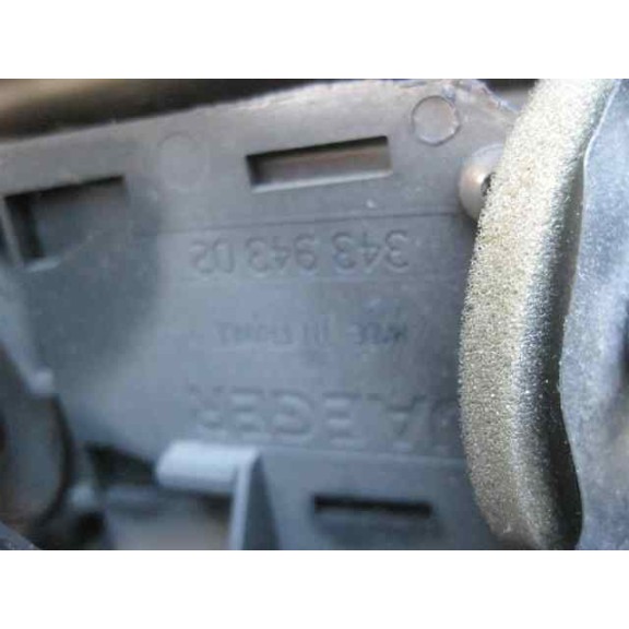 daewoo nubira berlina del año 2000