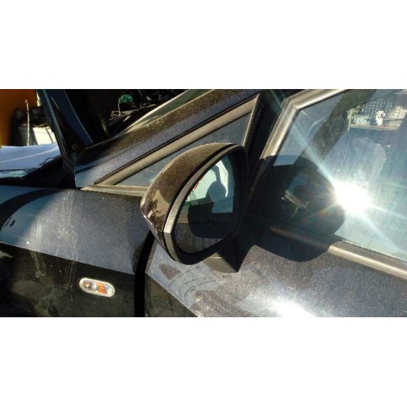 seat ibiza (6j5) del año 2010