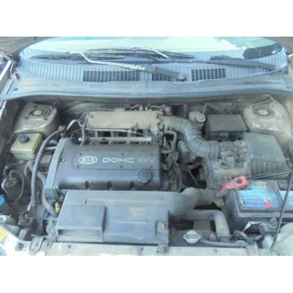 kia carens del año 2000