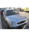 daewoo nubira berlina del año 2000