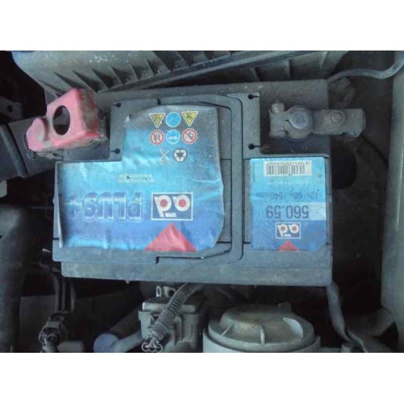 kia carens del año 2000