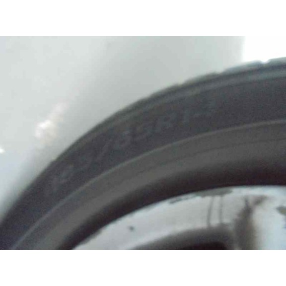 kia carens del año 2000